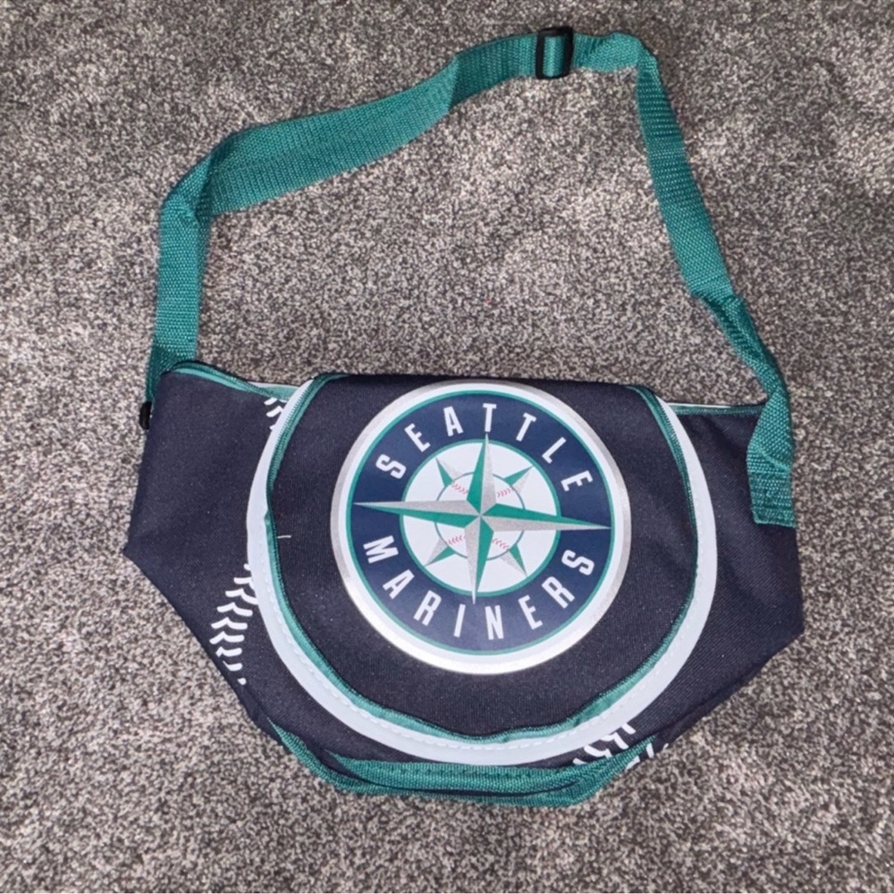 Seattle Mariners Cooler! - Picture 13 of 15